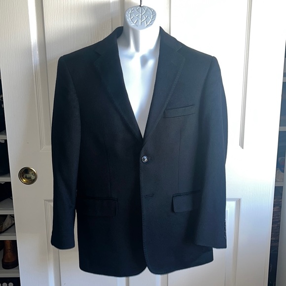 100% Italian Cashmere Blazer VEUC -Black 40S as measured listed as 37S - Picture 4 of 13